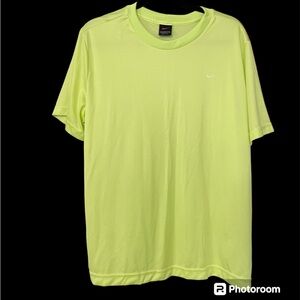 Nike Youth XL (16-18) shirt sleeve shirt